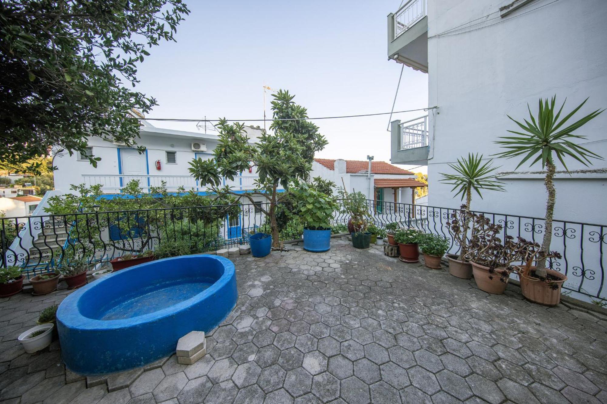 Nikos Rooms Votsi  Ngoại thất bức ảnh